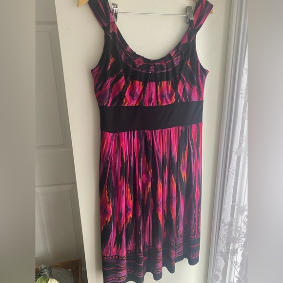 R&M Richard’s Magenta Dress Empire Waist Fit & Flare Sleeveless Mini Flowy Sz 14 - Picture 1 of 9